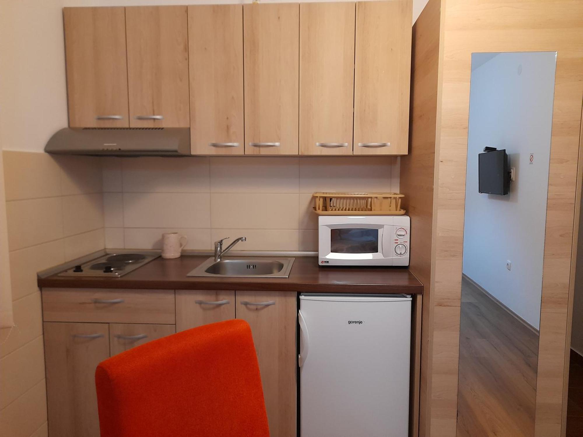 Kety Apartments Kragujevac Oda fotoğraf