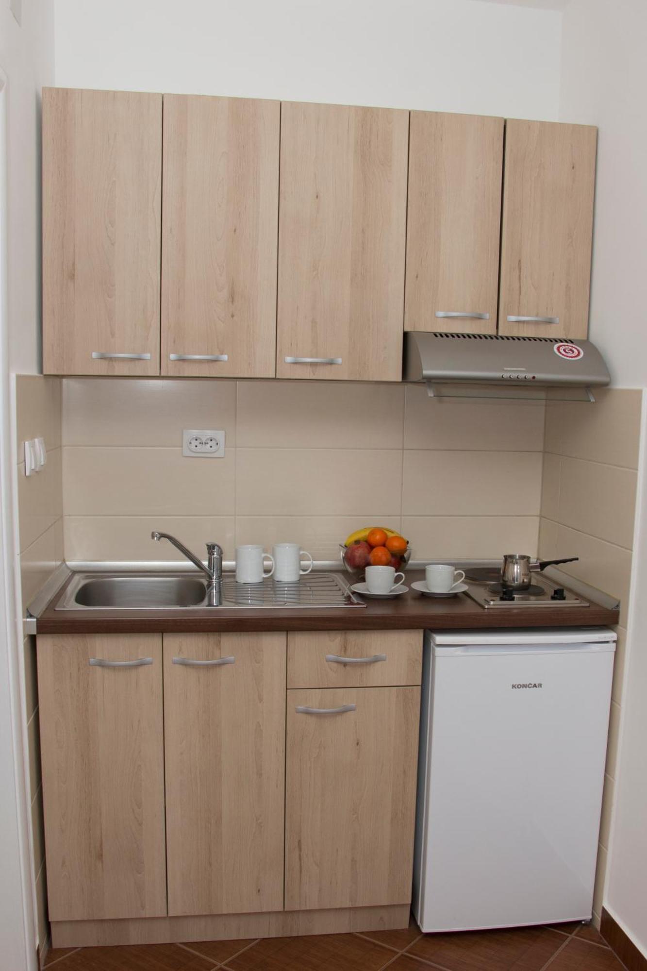 Kety Apartments Kragujevac Oda fotoğraf